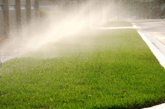 Why You Should Hire A Professional For Your Commercial Irrigation Repairs